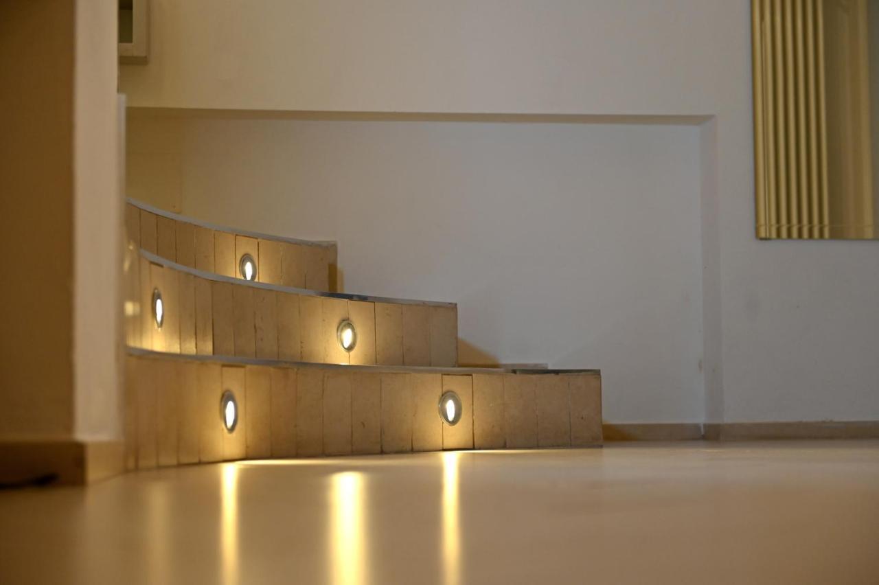 Ely Home Brindisi Bagian luar foto